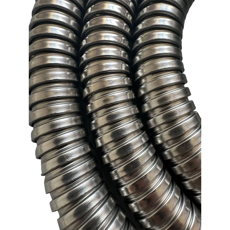 How is the weather resistance of stainless steel metal threading hose in high temperature extreme environments?